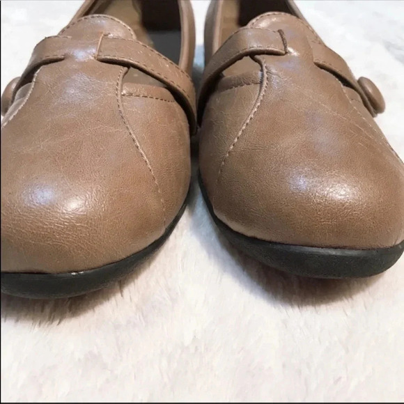 Angel Steps Anti Shock Button Strap Flats Size 7 Wide - Picture 7 of 8